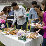 How to Host a Housewarming Party